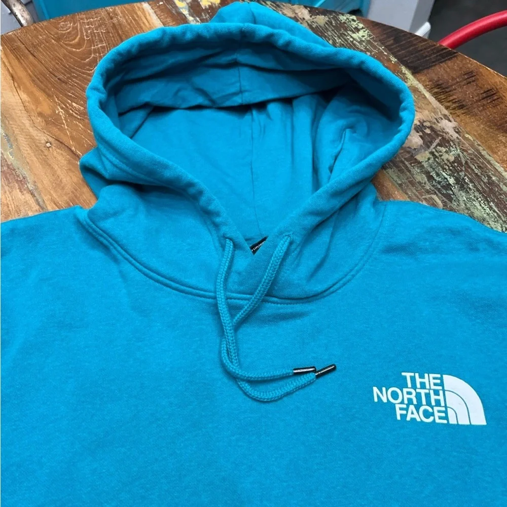 NWT Men’s North Face Hoodie